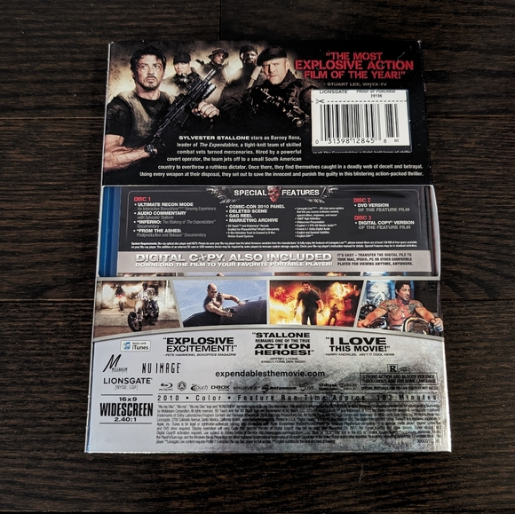 LIKE NEW Expendables Blu-Ray movie - Picture 2 of 9
